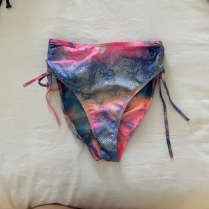 I Heart Raves Bottoms !